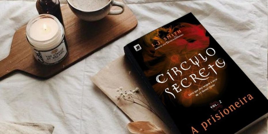 RESENHA- CÍRCULO SECRETO: A PRISIONEIRA – J. L. SMITH